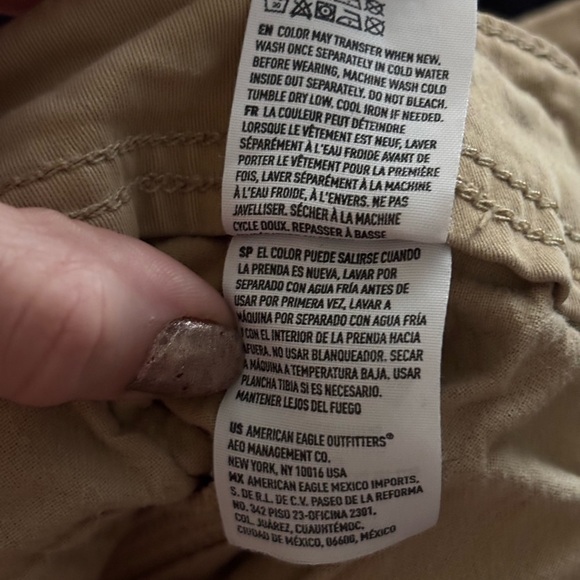 American Eagle Outfitters Tan Cargo Shorts - Picture 5 of 13